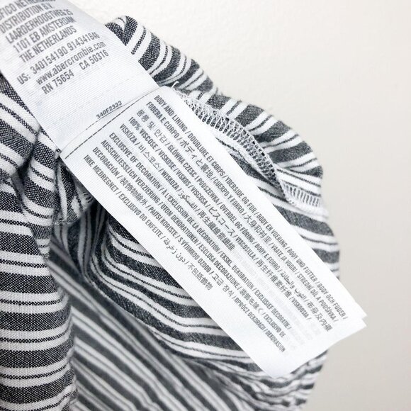 Hollister Cropped Peplum Tie Tank Top Gray White Stripe V Neck Womens Medium - Picture 7 of 8